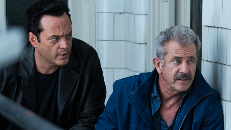 Illustration for article titled Mel Gibson is a cop on the edge in the equally queasy and thrilling Dragged Across Concrete